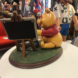 STATUA  WINNIE THE POOH